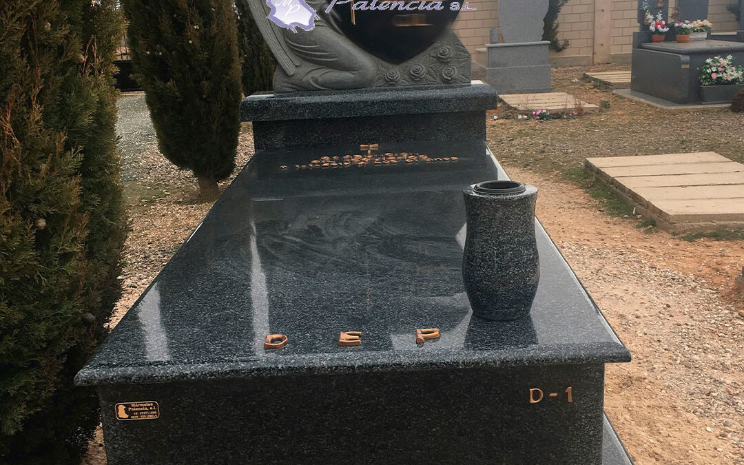 Panteón de 2 alturas (Burgos)