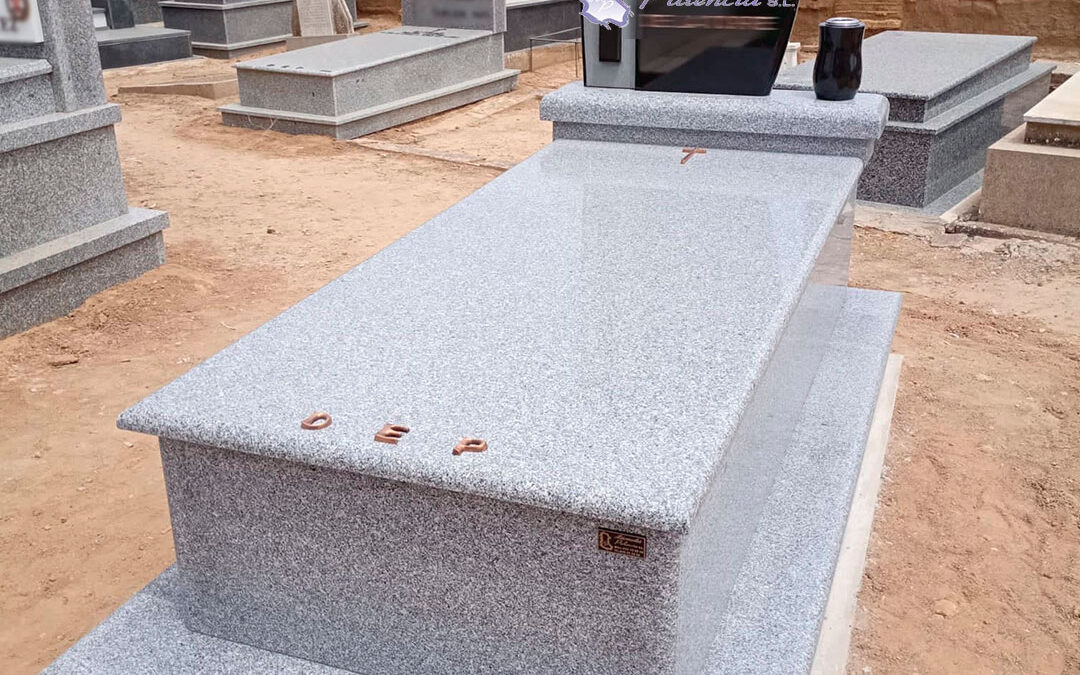 Panteón de 2 alturas (Palencia)