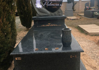 Panteón de 2 alturas (Burgos)