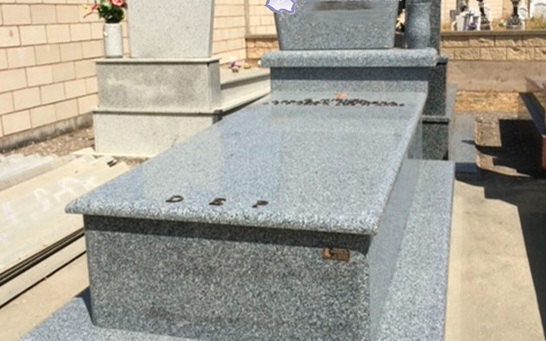 Panteón de 2 alturas (Burgos)