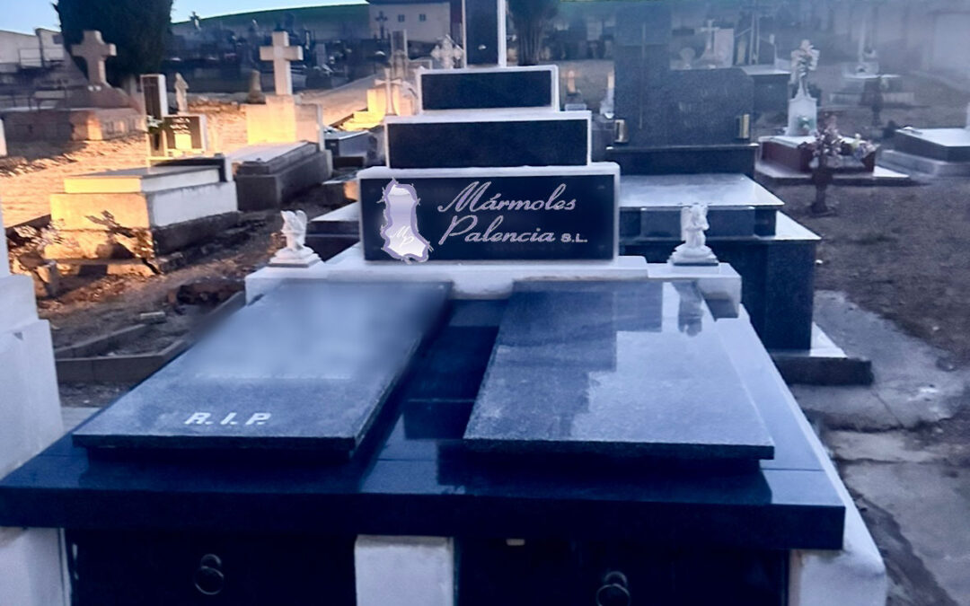 Limpieza y reparación en panteones degradados por los años