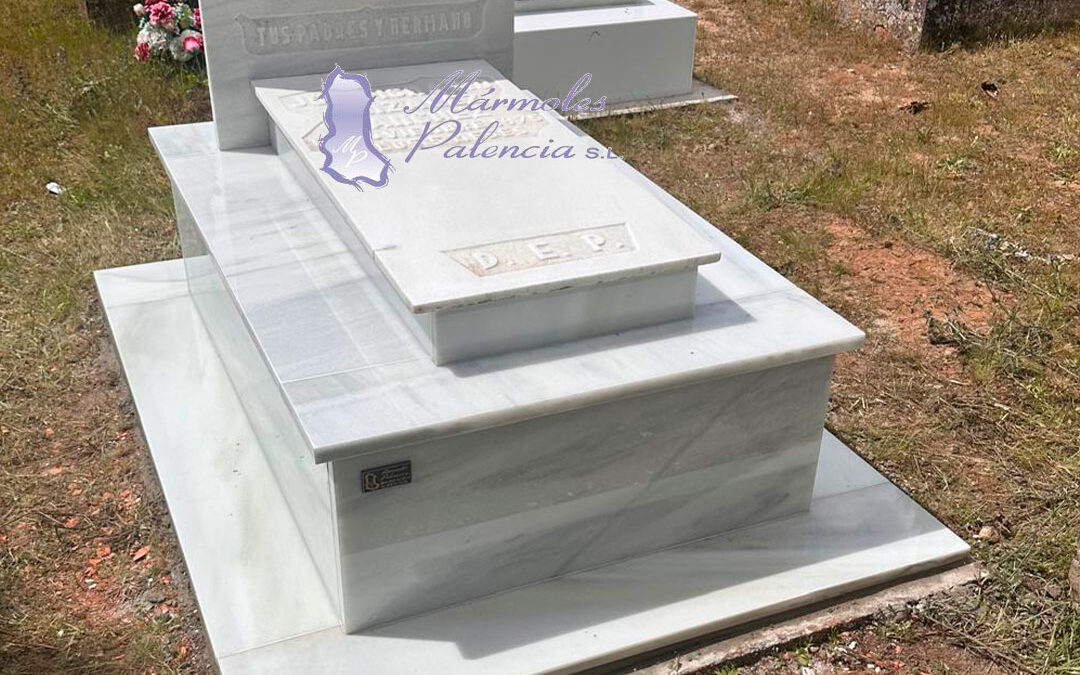 Restauración Panteón mármol en Aranda de Duero