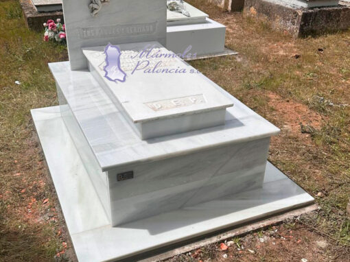 Restauración Panteón mármol en Aranda de Duero